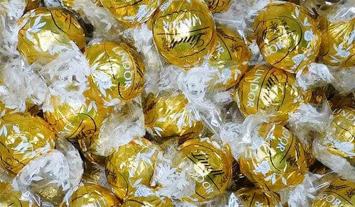 Lindt Individual Lindt - Lindor White Chocolate Balls (1kg bag - 80 balls approx) 9340761024008 TPFS13685 Lindt - Lindor White Chocolate Balls (1kg bag - 80 balls approx)